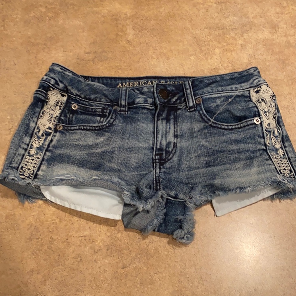 Women’s American Eagle shorts size 4